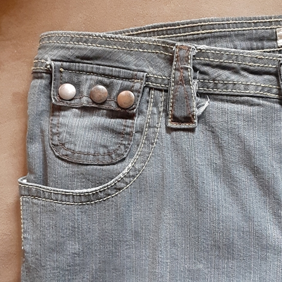 Petite,Vintage, "Faded Glory" Stone washed Jean's, size missy 10. - Picture 5 of 5